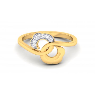 Attractive Diamond Ring
